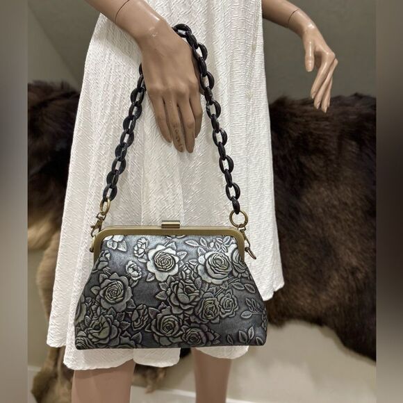 Gray Roses Handmade Embossed Cowhide Push-lock Clutch/Shoulder Bag, Crossbody - Picture 6 of 14